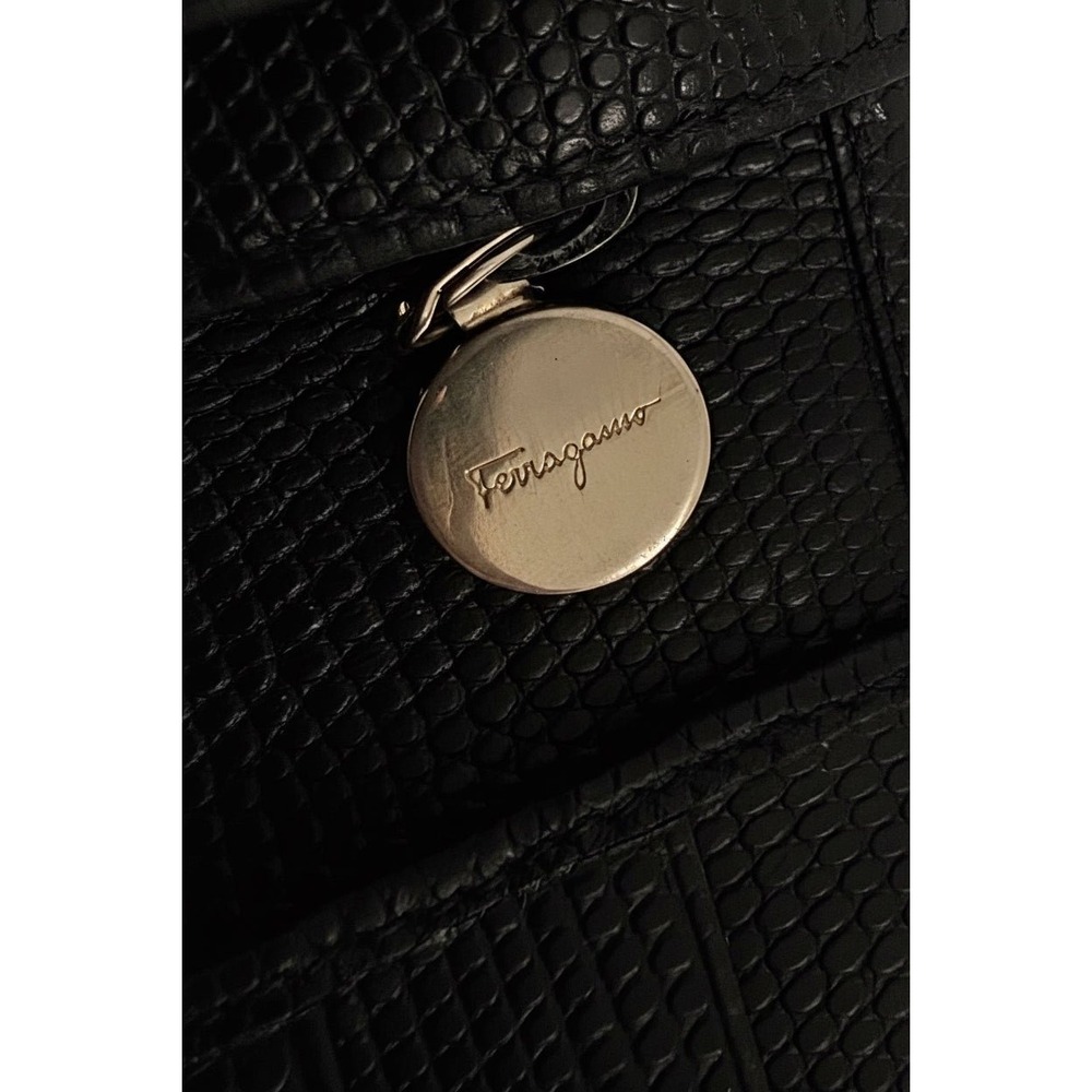 Salvatore Ferragamo Vara Long Wallet - Picture 14 of 14